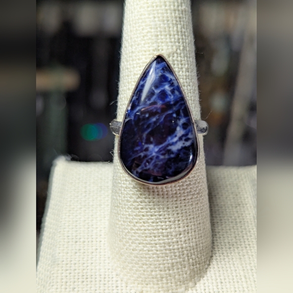 Natural Sodalite Ring - Size 8 3/4 - Picture 1 of 4